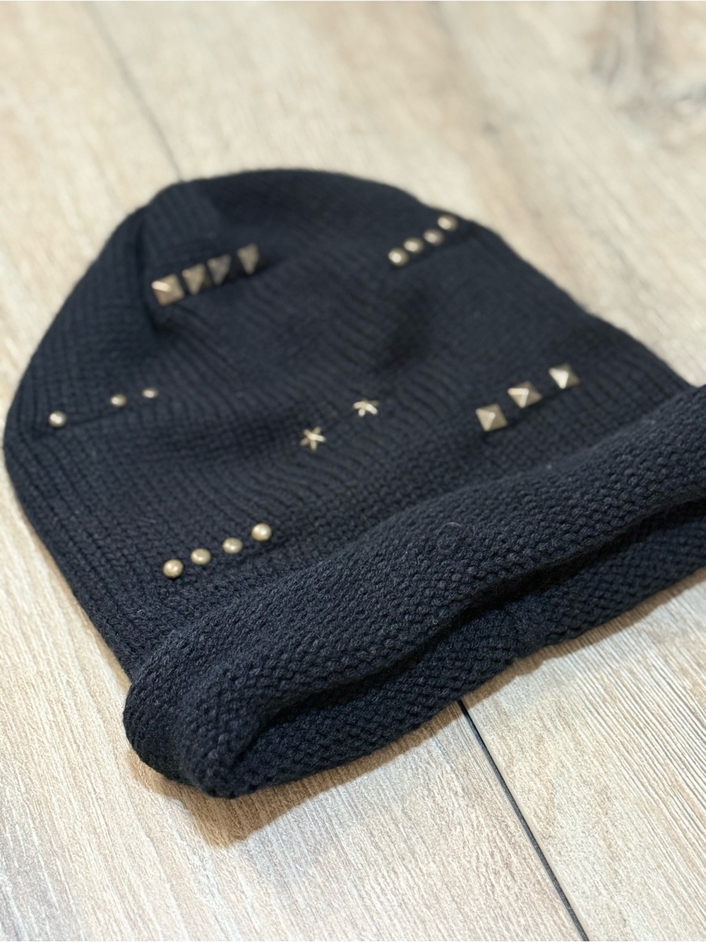 Tasha Black Studded Slouchy Beanie Gold Embellished Studding - Picture 4 of 11
